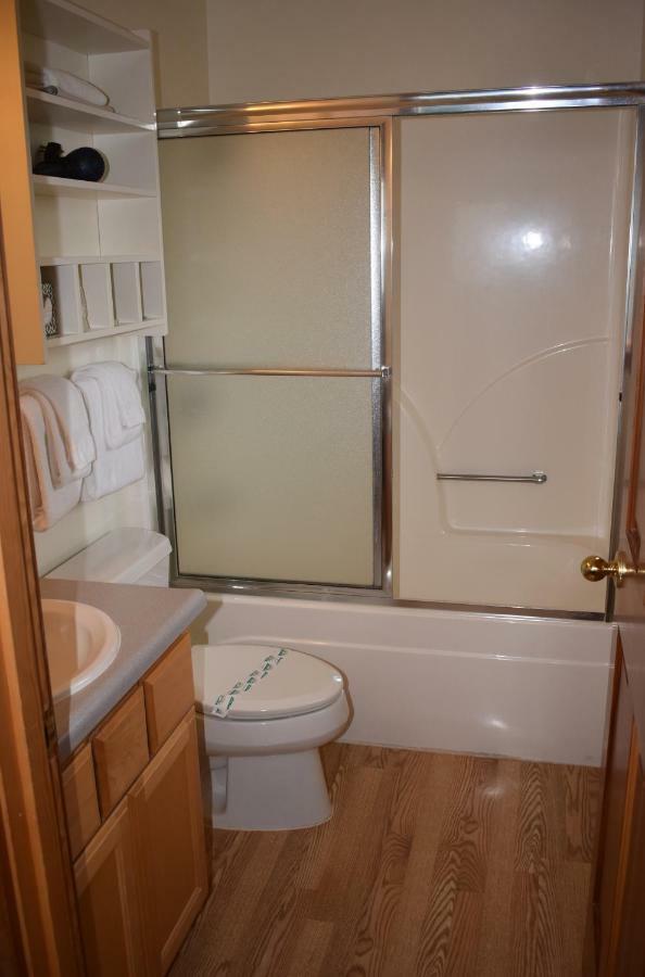 Coquille Point Condo Бандън Екстериор снимка